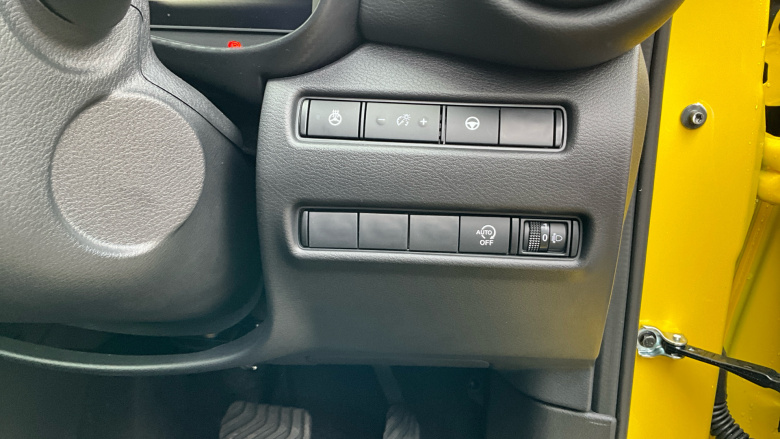 Nissan Juke 1.0 DiG-T Tekna 5dr DCT Petrol Hatchback